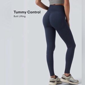 HALARA OneForm Seamless High Waisted Tummy Control Butt Lifting Leggings Medium